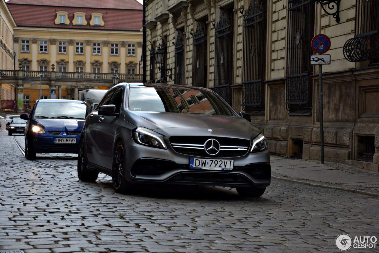 Mercedes-AMG A 45 W176 2015