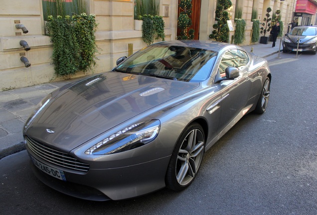 Aston Martin DB9 2013