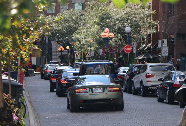 Aston Martin DB9