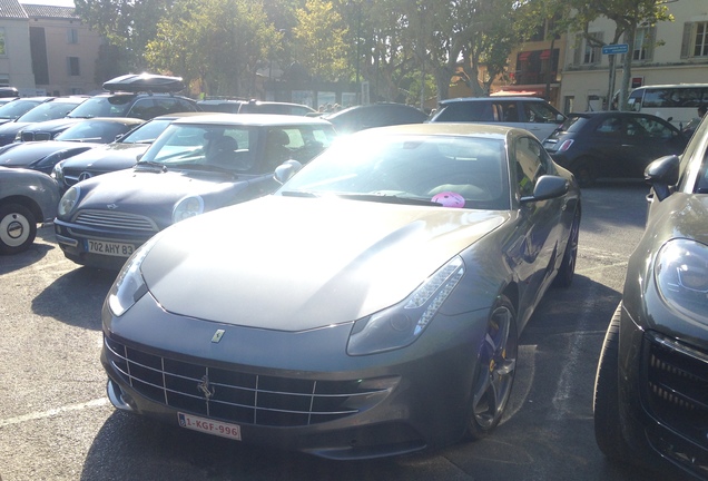 Ferrari FF