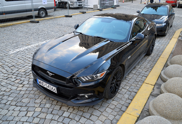 Ford Mustang GT 2015