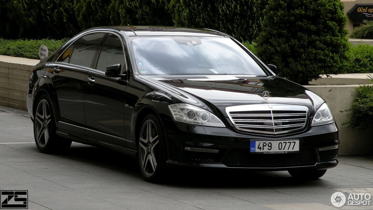 Mercedes-Benz S 65 AMG V221 2010