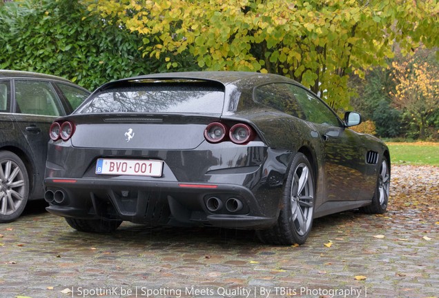 Ferrari GTC4Lusso