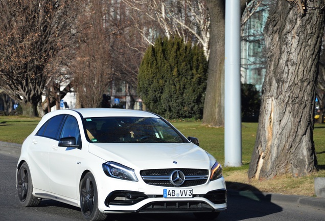 Mercedes-AMG A 45 W176 2015