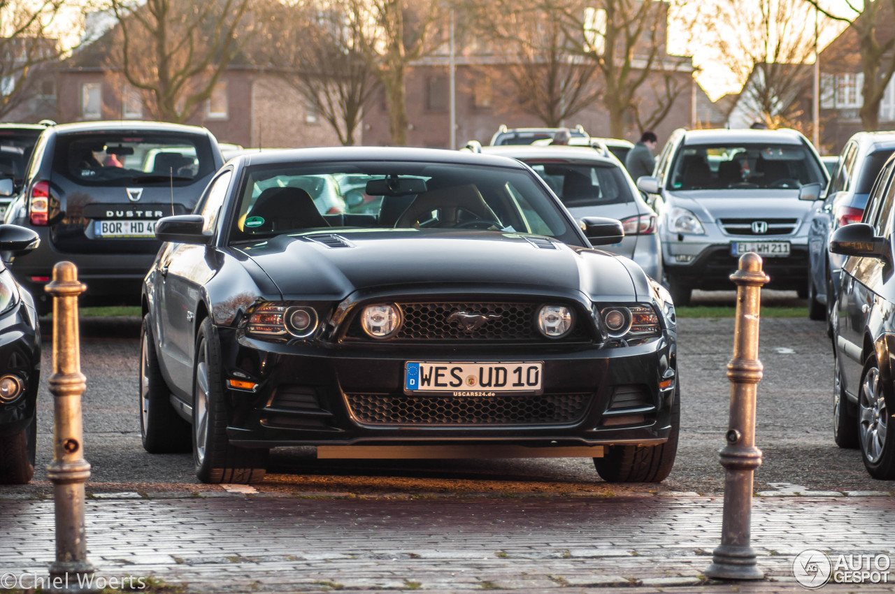 Ford Mustang GT 2013