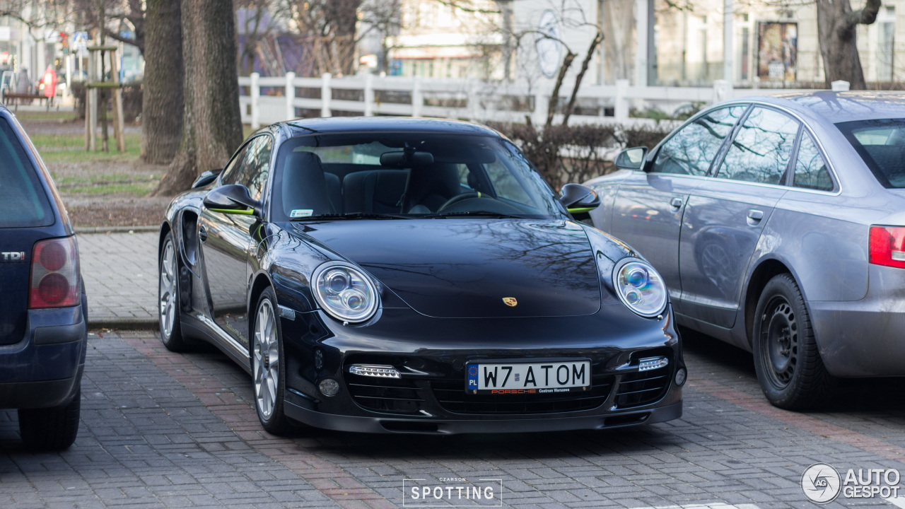 Porsche 997 Turbo S 918 Spyder Edition