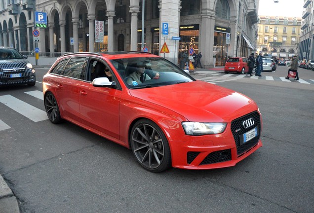 Audi RS4 Avant B8