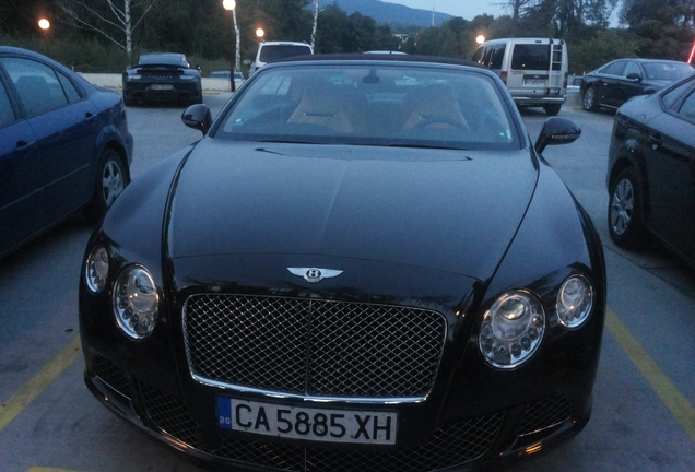 Bentley Continental GTC 2012