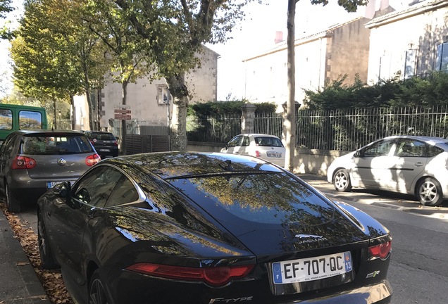 Jaguar F-TYPE R AWD Coupé