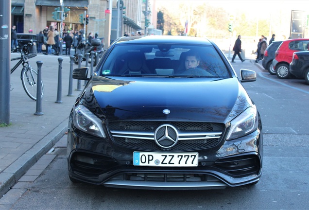 Mercedes-AMG A 45 W176 2015