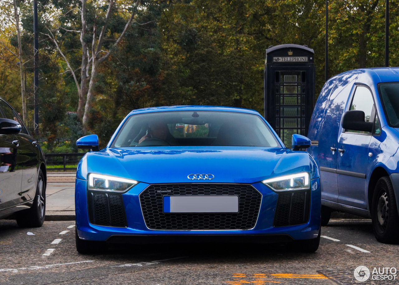 Audi R8 V10 2015