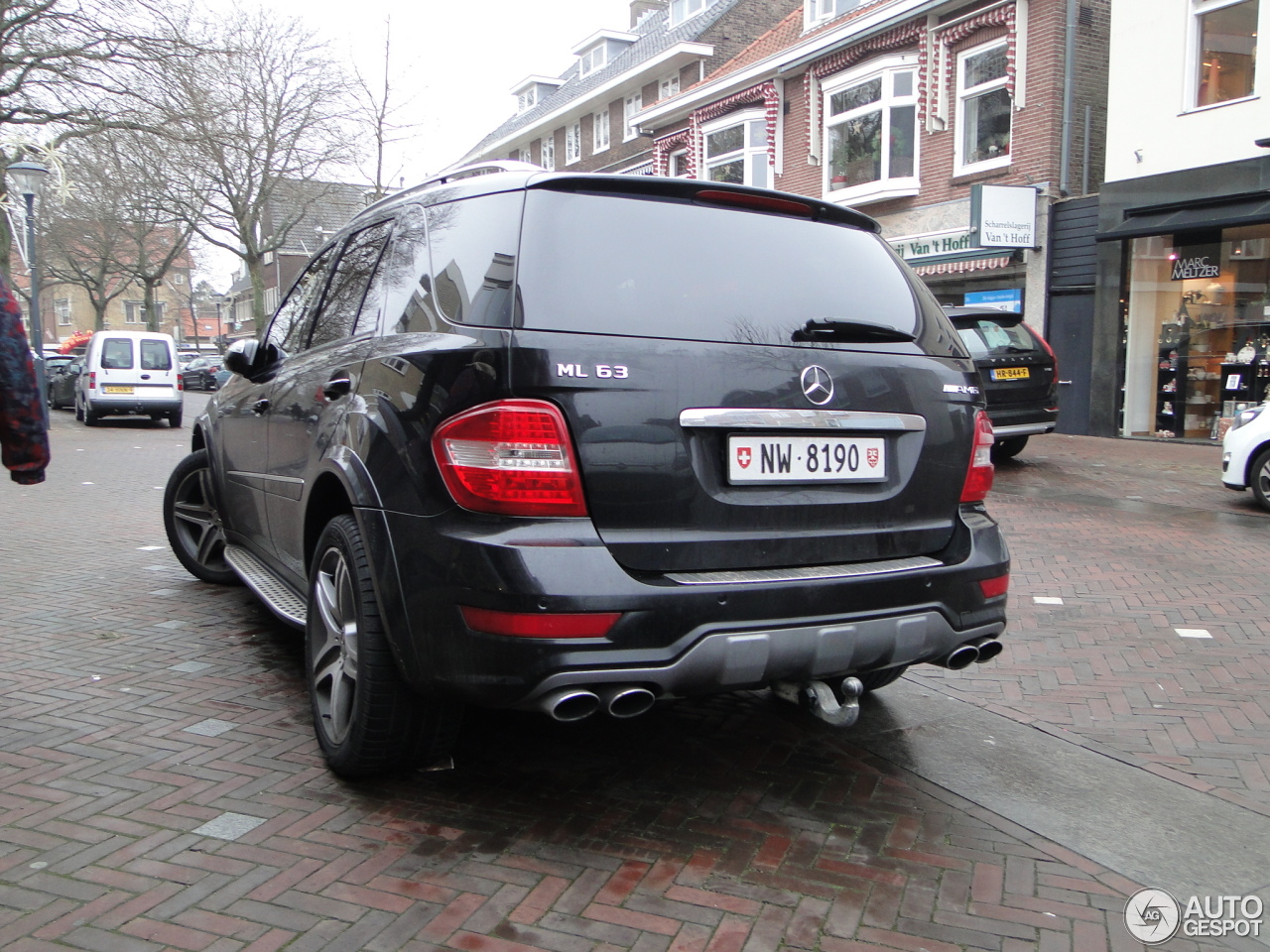 Mercedes-Benz ML 63 AMG 10th Anniversary