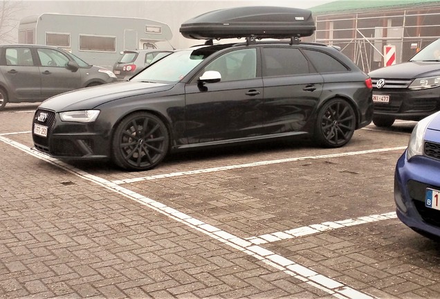 Audi RS4 Avant B8