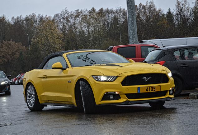 Ford Mustang GT Convertible 2015