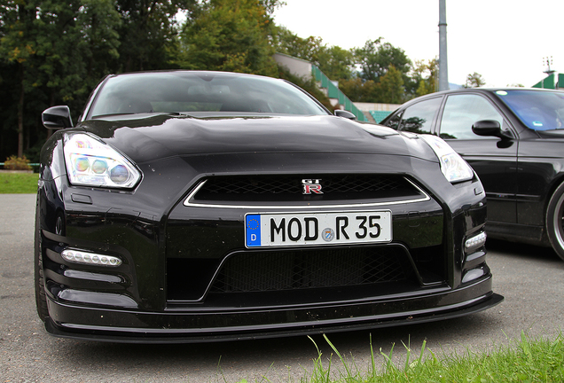 Nissan GT-R 2014