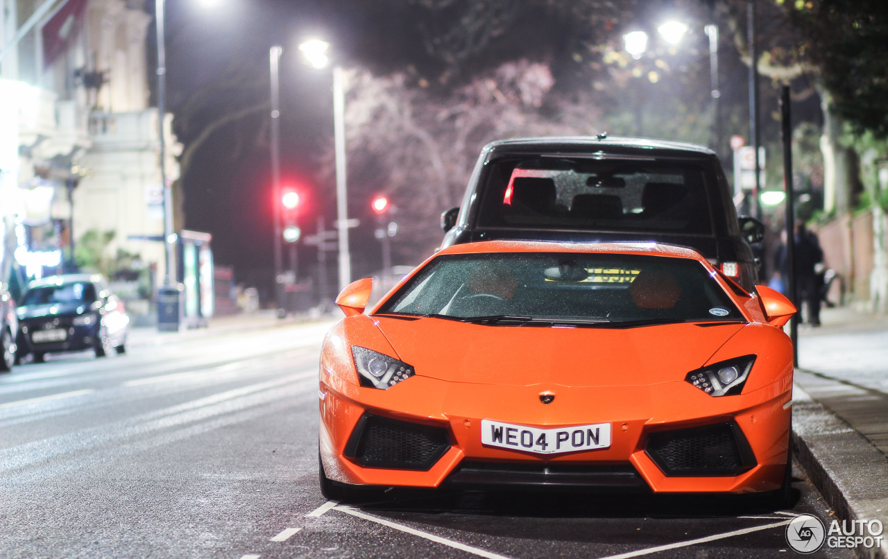 Lamborghini Aventador LP700-4