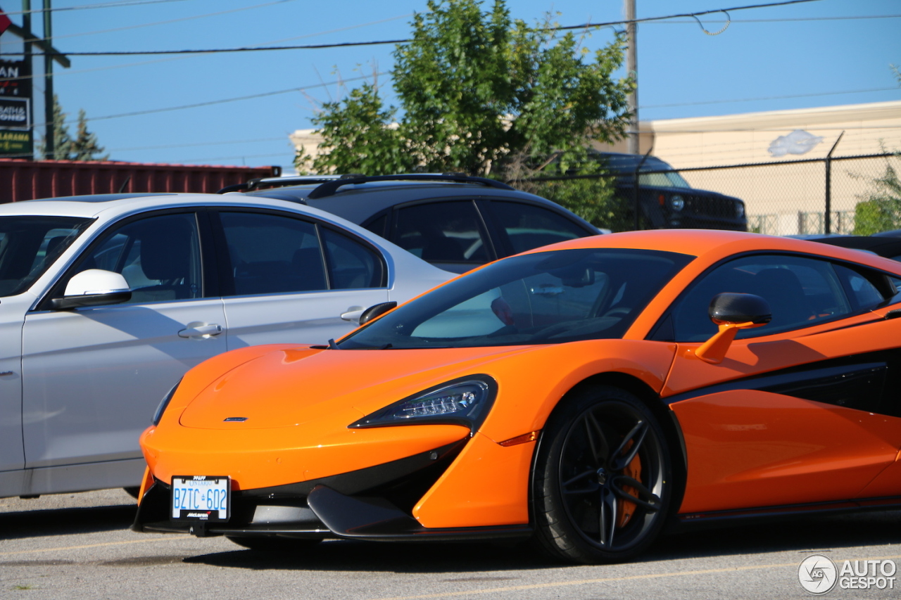 McLaren 570S