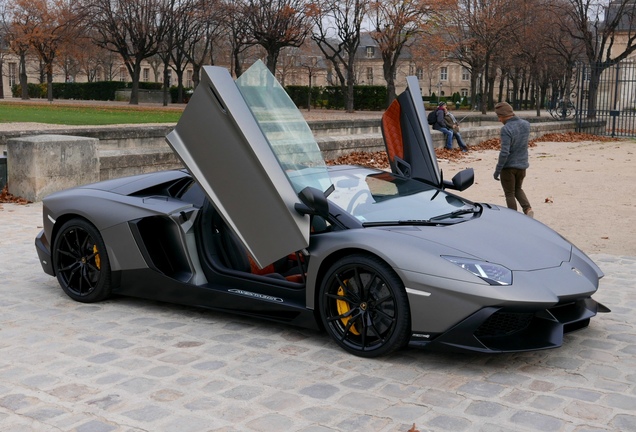 Lamborghini Aventador LP720-4 Roadster 50° Anniversario