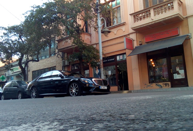 Mercedes-Benz S 63 AMG V222