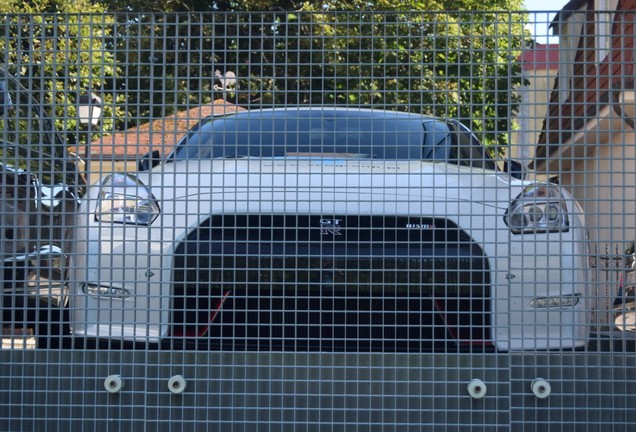 Nissan GT-R 2011 Nismo