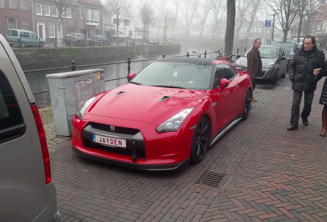 Nissan GT-R