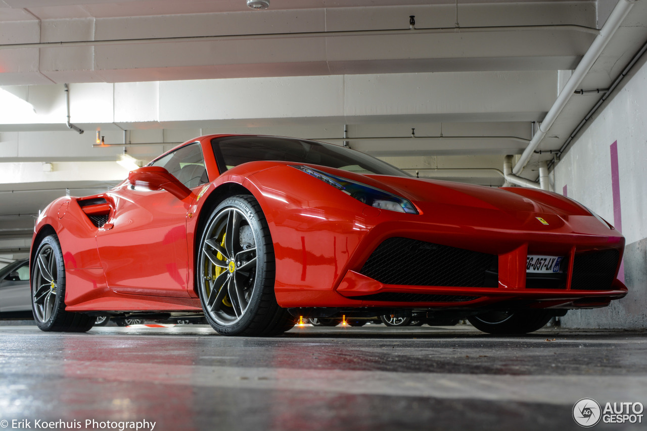 Ferrari 488 Spider