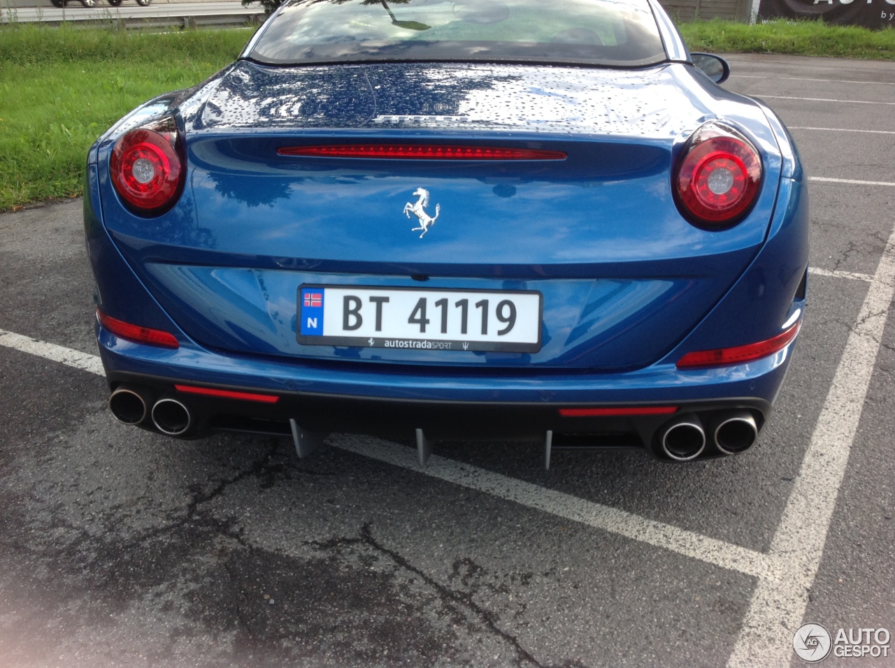 Ferrari California T