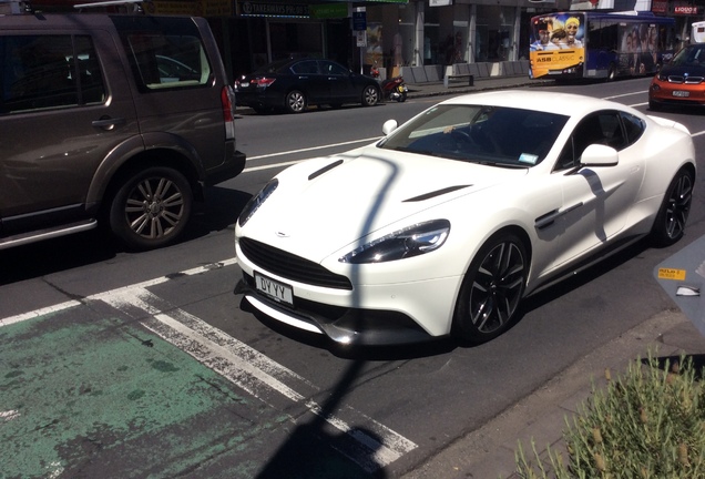 Aston Martin Vanquish 2013