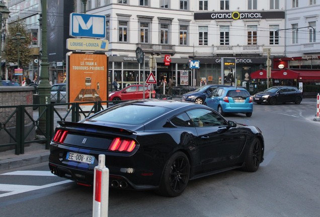 Ford Mustang Shelby GT350 2015