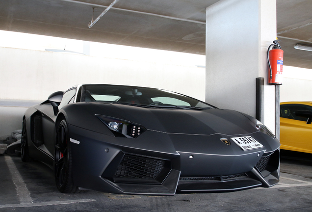 Lamborghini Aventador LP700-4 Roadster