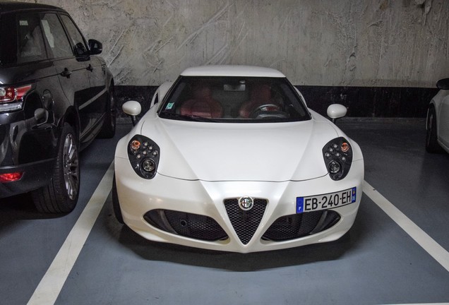 Alfa Romeo 4C Coupé