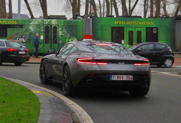 Aston Martin DB11