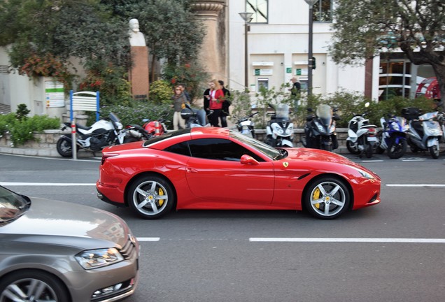 Ferrari California T