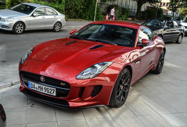 Jaguar F-TYPE S Coupé