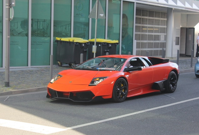 Lamborghini Murciélago LP640