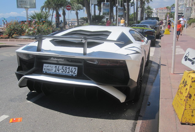 Lamborghini Aventador LP750-4 SuperVeloce