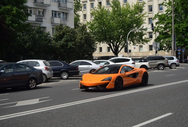 McLaren 570S