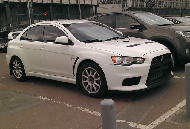 Mitsubishi Lancer Evolution X