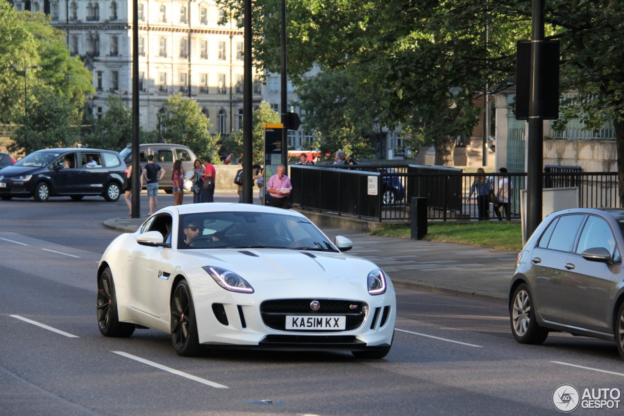 Jaguar F-TYPE S Coupé