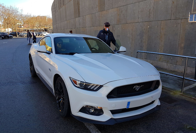 Ford Mustang GT 2015