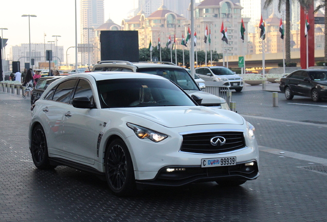 Infiniti FX Sebastian Vettel Version