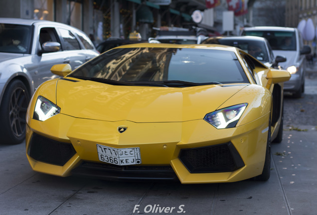 Lamborghini Aventador LP700-4