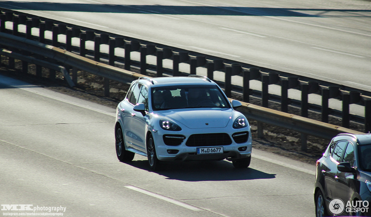 Porsche 958 Cayenne GTS