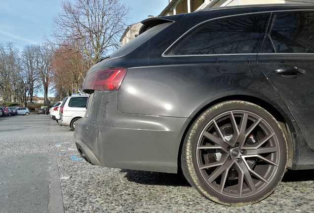 Audi RS6 Avant C7 2015