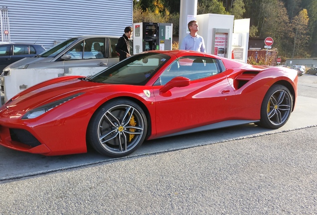 Ferrari 488 Spider