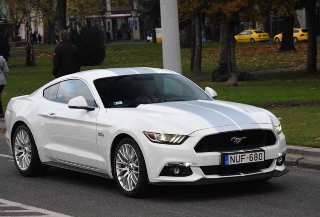 Ford Mustang GT 2015