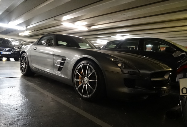 Mercedes-Benz SLS AMG Roadster