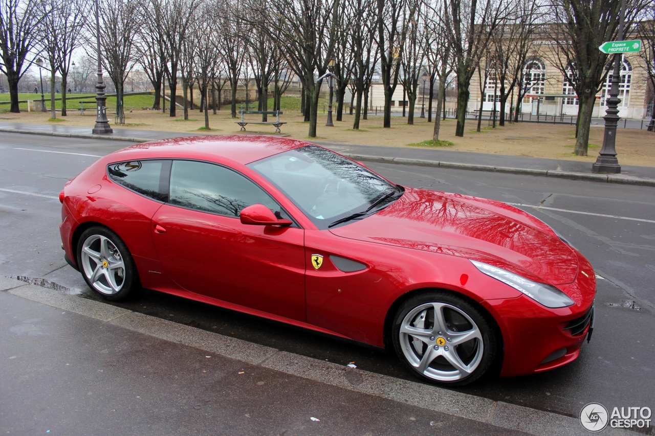 Ferrari FF