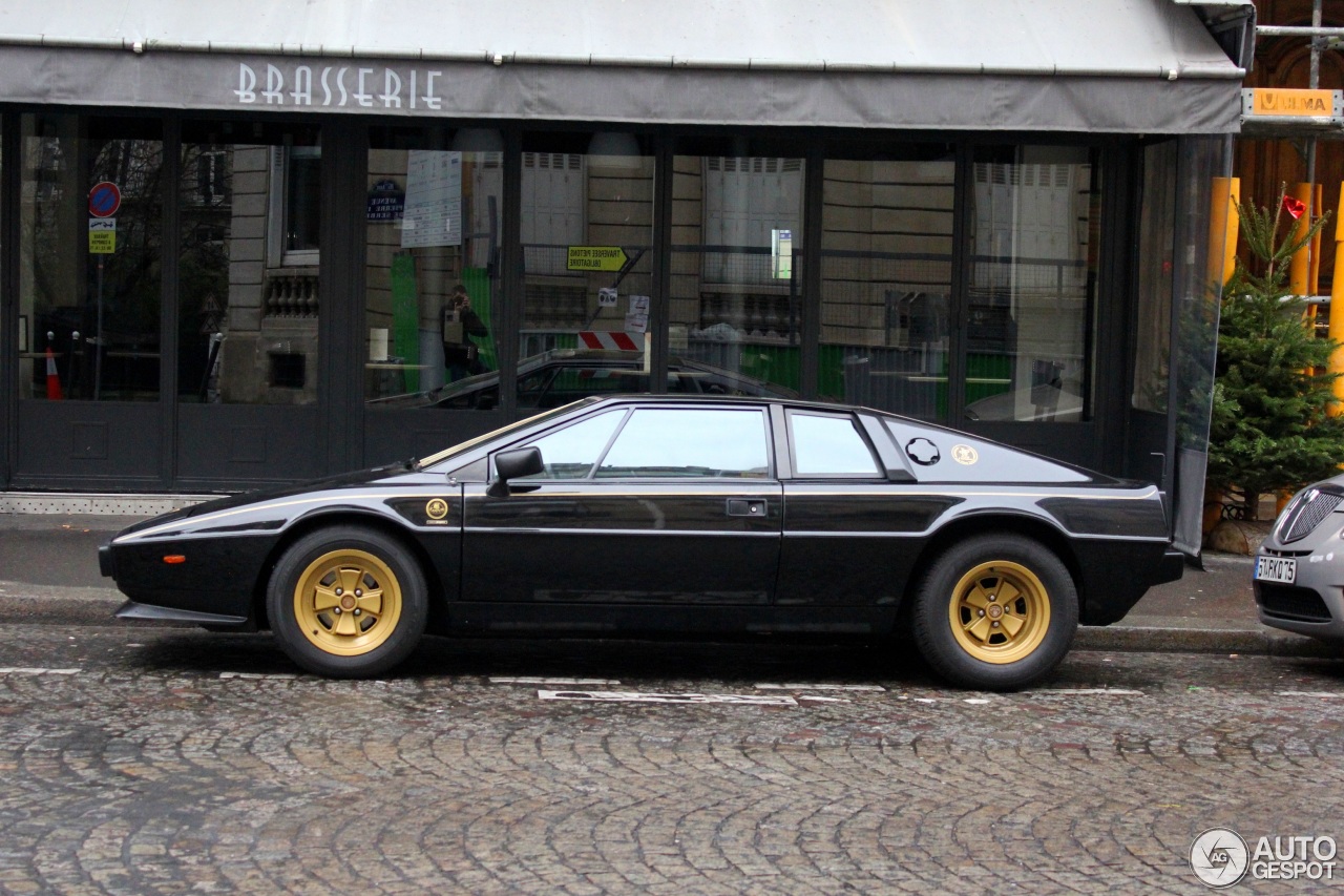 Lotus Esprit S2 JPS