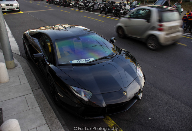 Lamborghini Aventador LP700-4